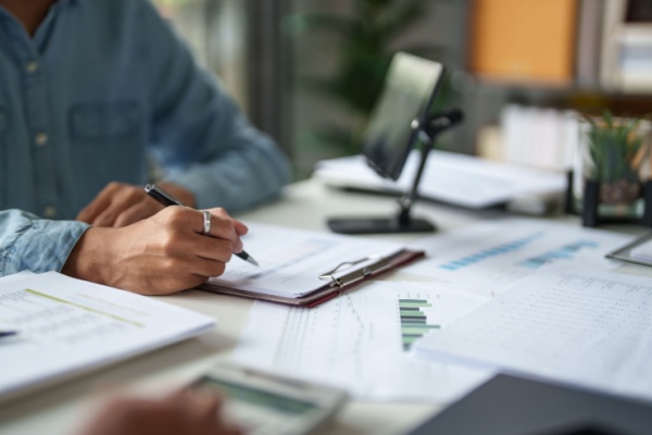 Simplification de la vie économique : moins de formalités pour les entreprises ?